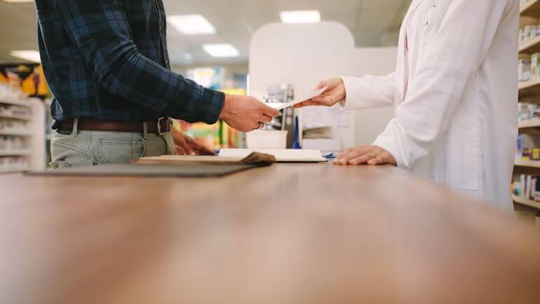 <p>La prescription d'ISRS doit tenir compte du risque hémorragique.</p>